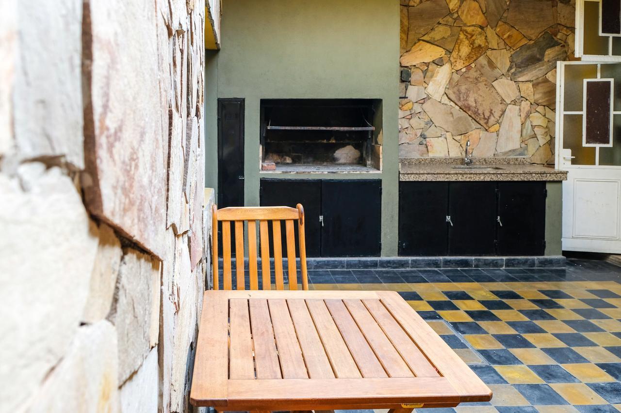 Hostel Del Centro San Miguel de Tucumán Екстериор снимка