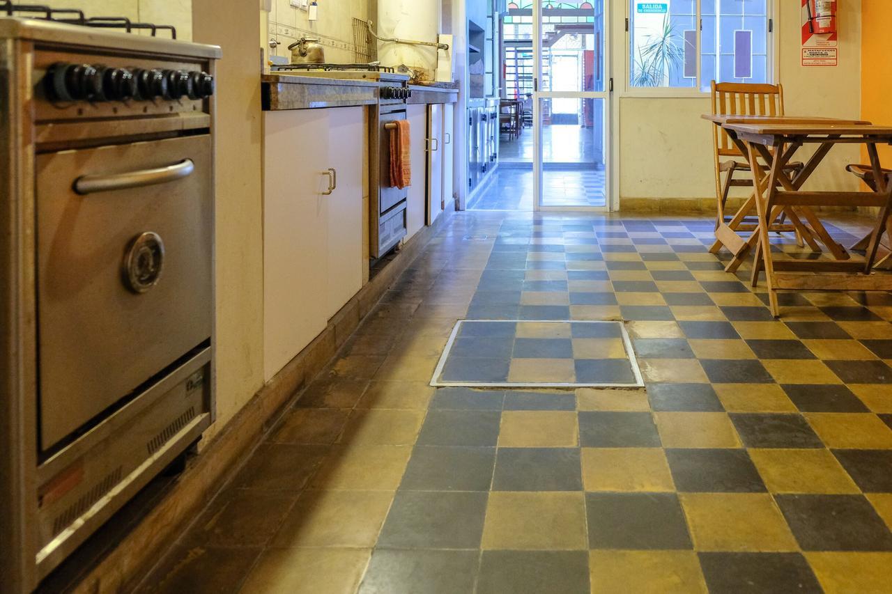 Hostel Del Centro San Miguel de Tucumán Екстериор снимка